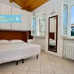 Daire Numana, Delizioso Cielo-terra A 150mt Dal Mare - N099 *
